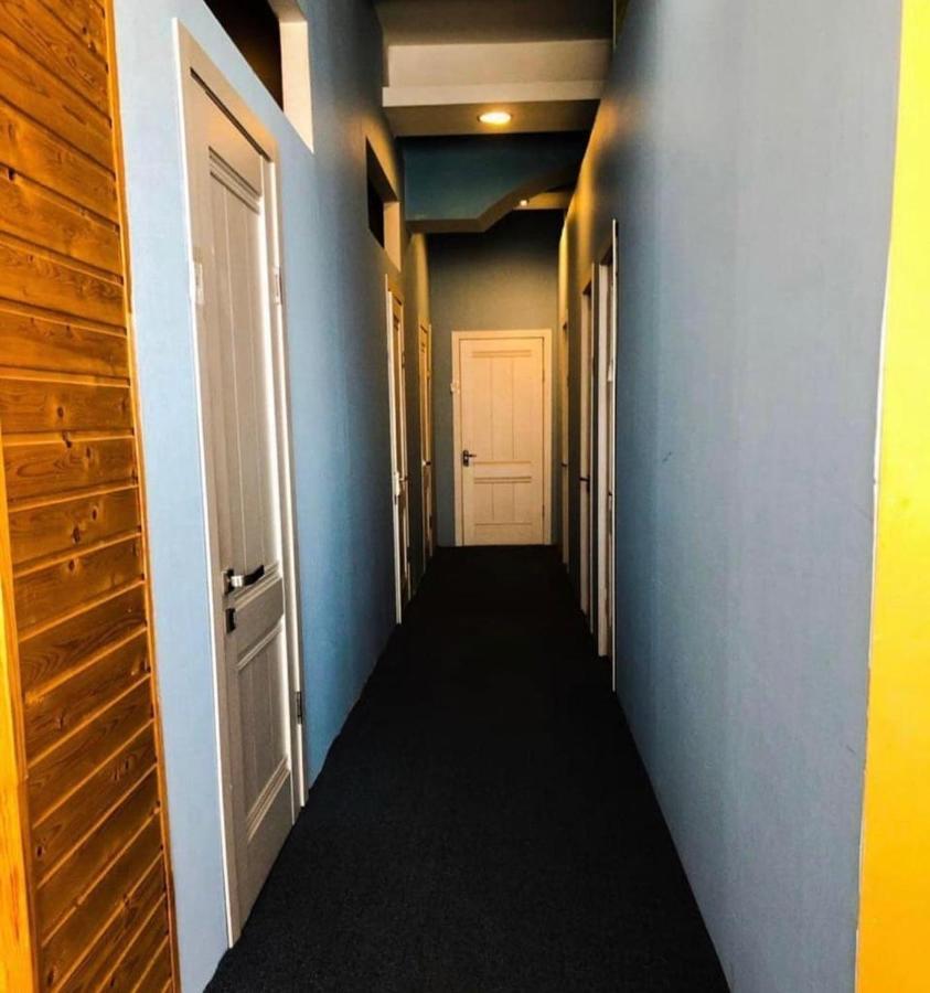 Fox Hostel Алматы Экстерьер фото